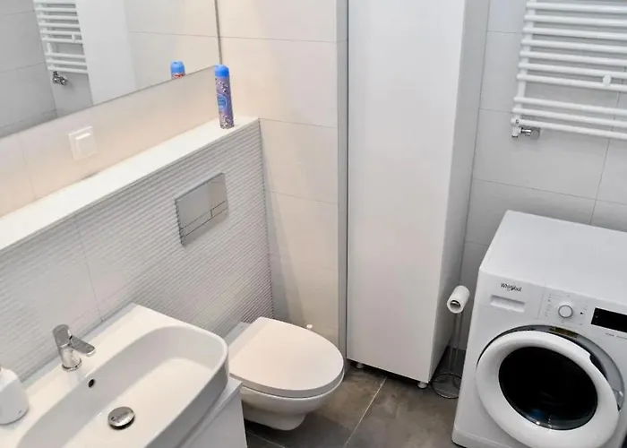 Centrum Yarielys * 格丁尼亚